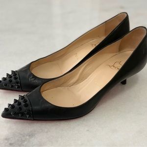CL Spike Geo Cap Toe Kitten Heels